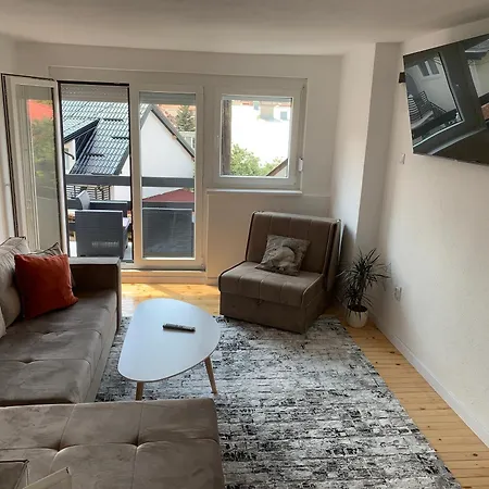 Little Heaven Free Parking *