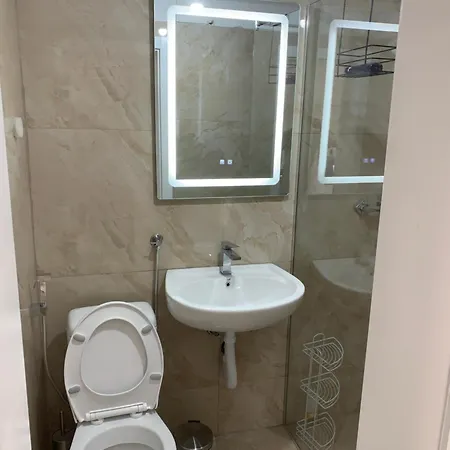 Little Heaven Free Parking