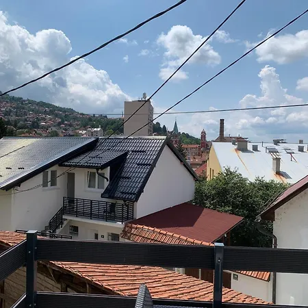 Little Heaven Free Parking *